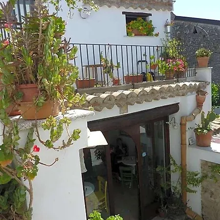 Amphisya 3* Roccella Ionica