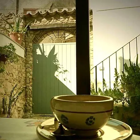 Bed & Breakfast Amphisya