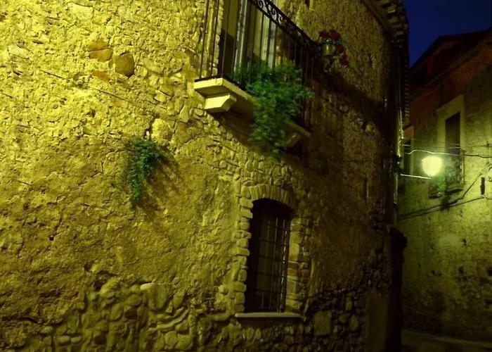 Amphisya Bed & Breakfast 3*